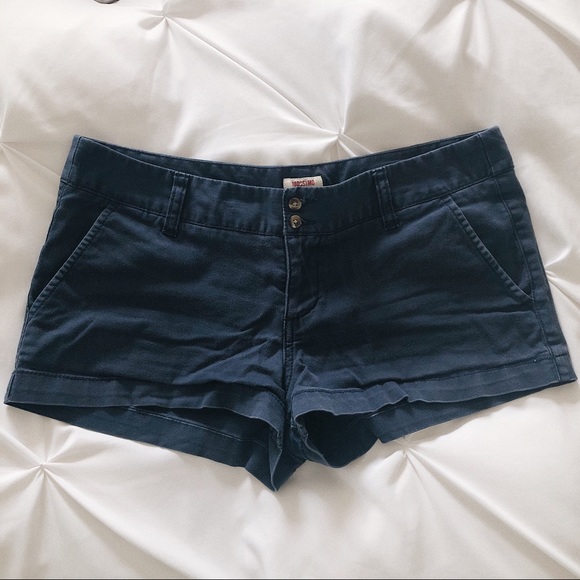 navy blue mossimo shorts! perfect for summer😍👌 - Picture 3 of 3